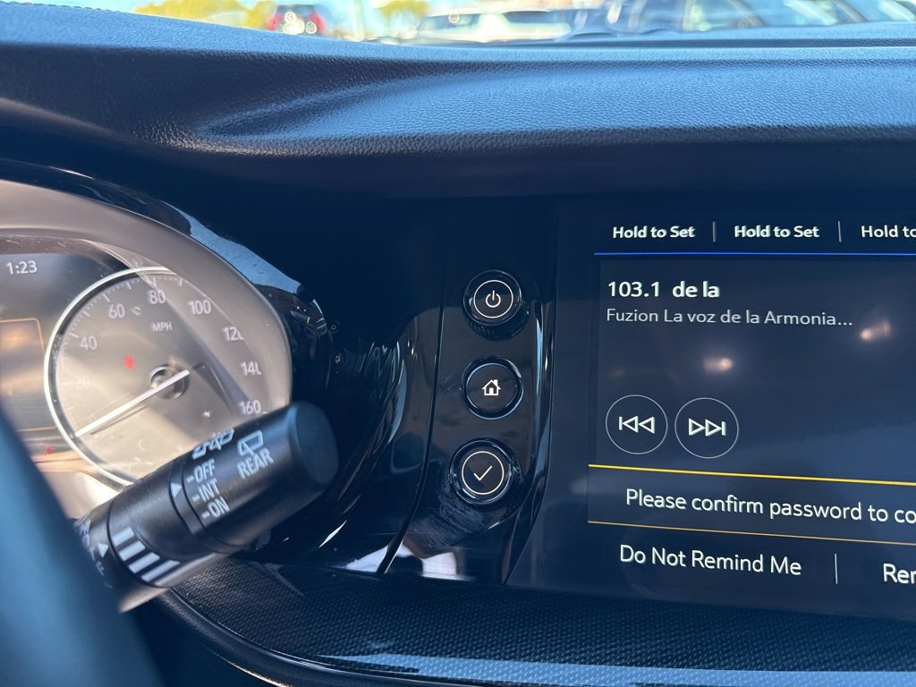 Used 2023 Buick Envision Essence w/ Sport Touring Package image 29