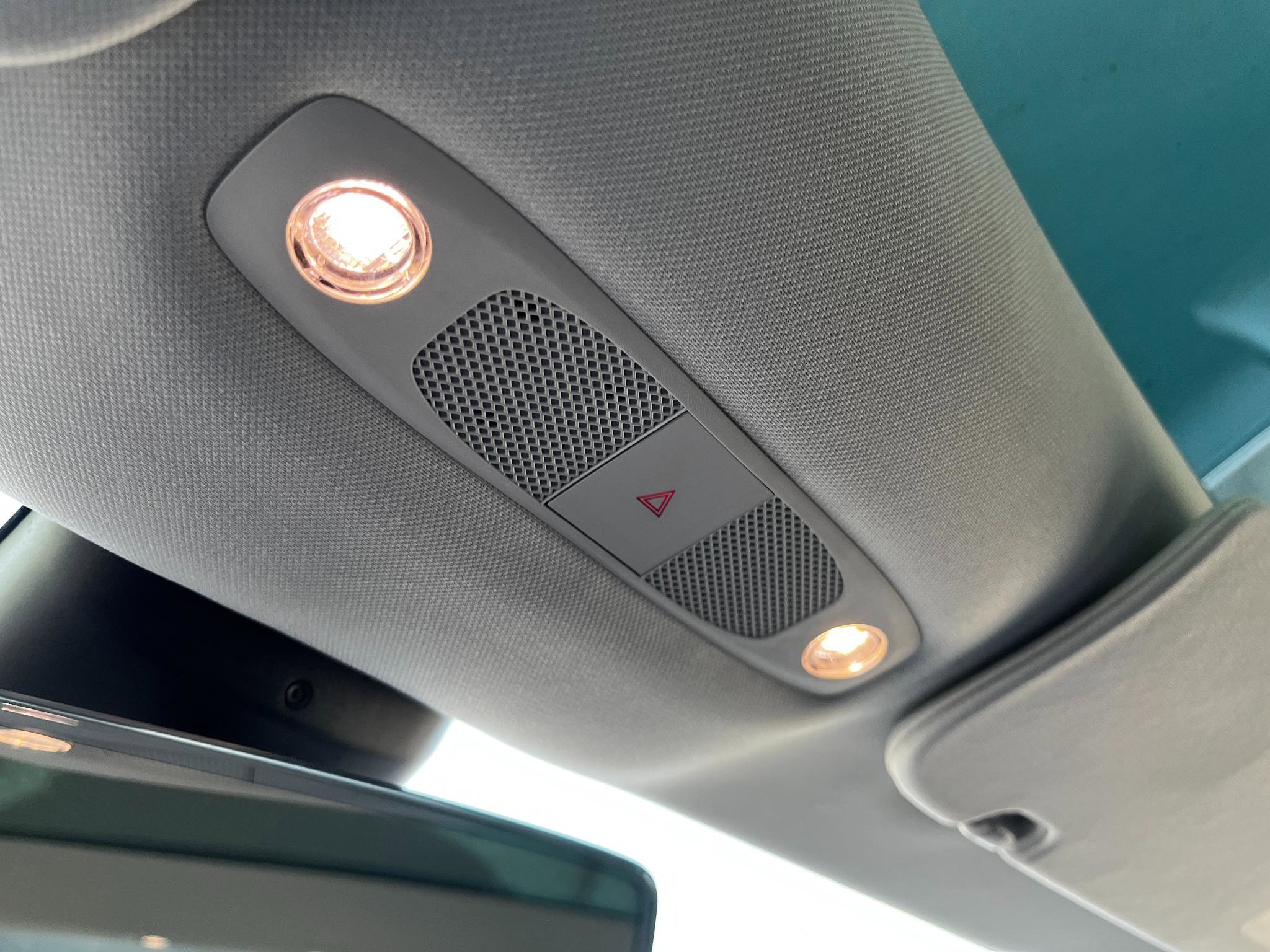 Used 2020 Tesla Model 3 Long Range image 39