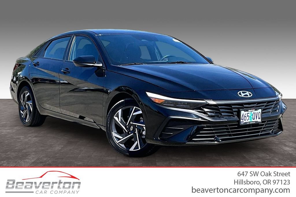 Used 2025 Hyundai Elantra SEL