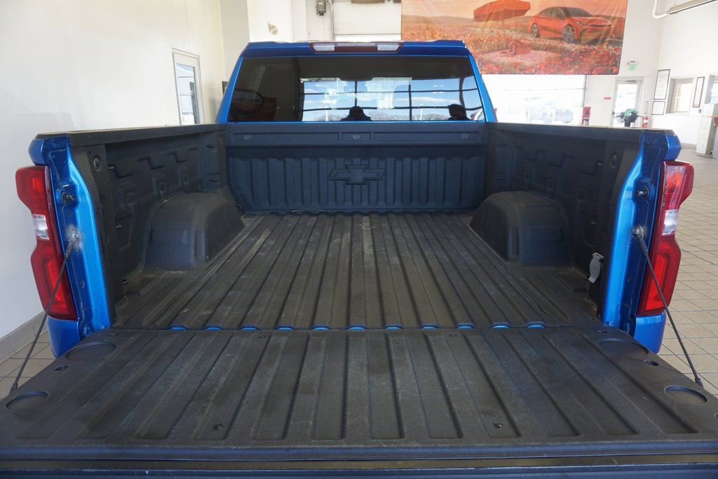 Used 2022 Chevrolet Silverado 1500 RST image 18