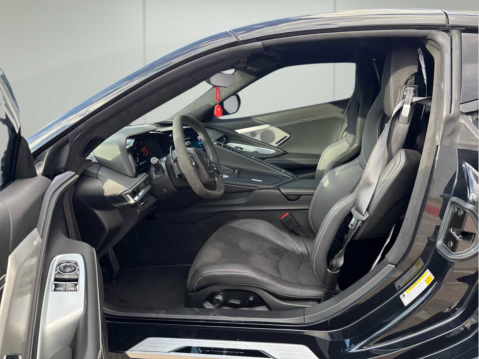 Used 2024 Chevrolet Corvette Stingray Premium Cpe w/ Z51 Performance Package image 13