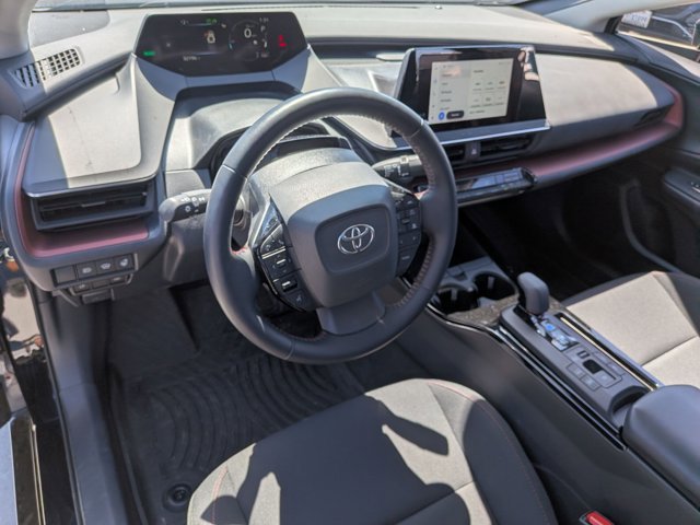 Used 2024 Toyota Prius Prime SE image 9