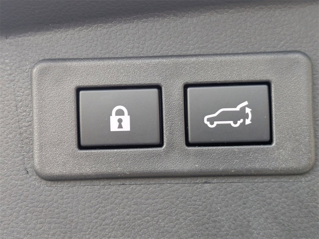 Certified 2025 Subaru Outback Limited w/ Popular Package #2 image 14