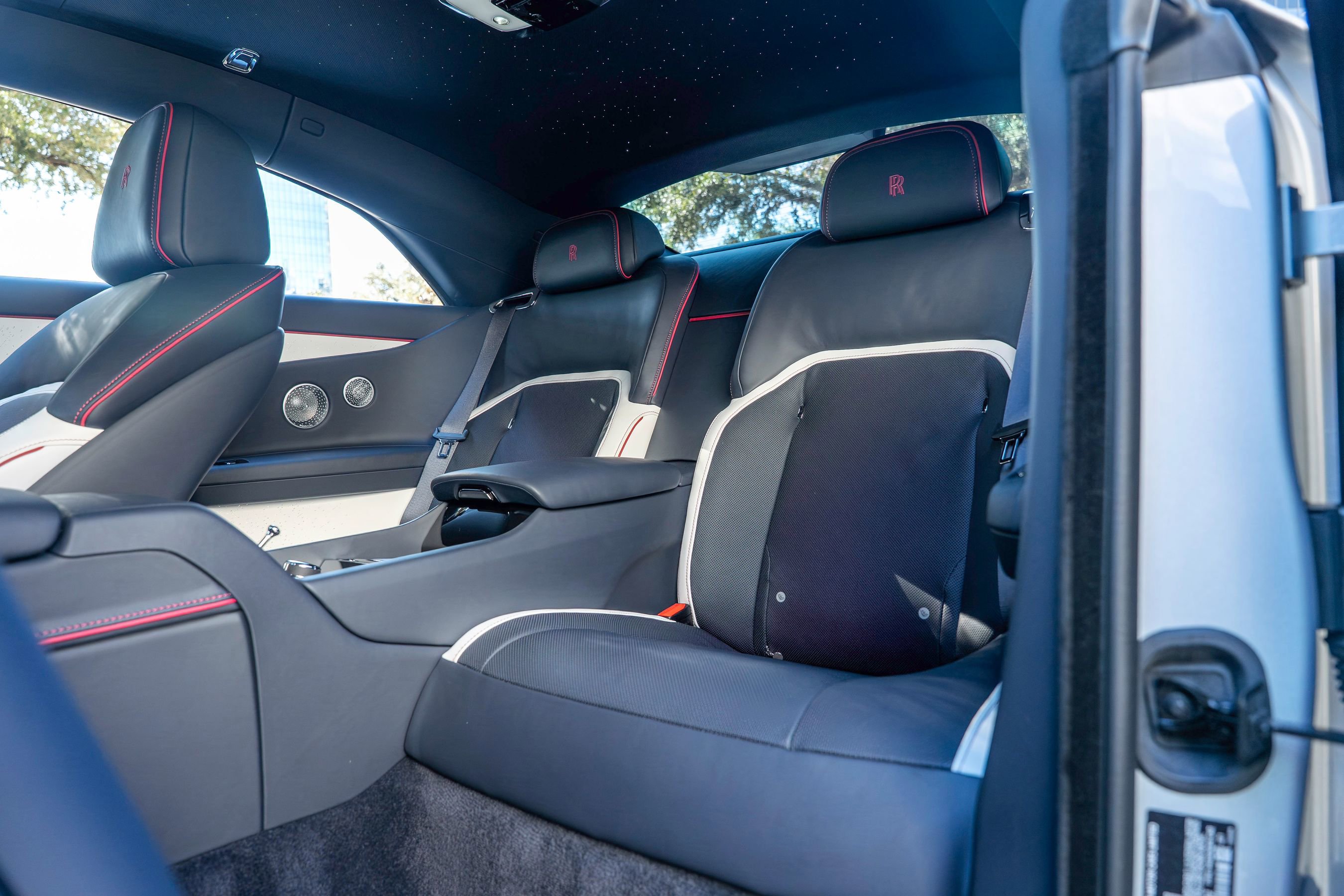 Used 2024 Rolls-Royce Spectre w/ Spectre Launch Package AWD/4WD image 40