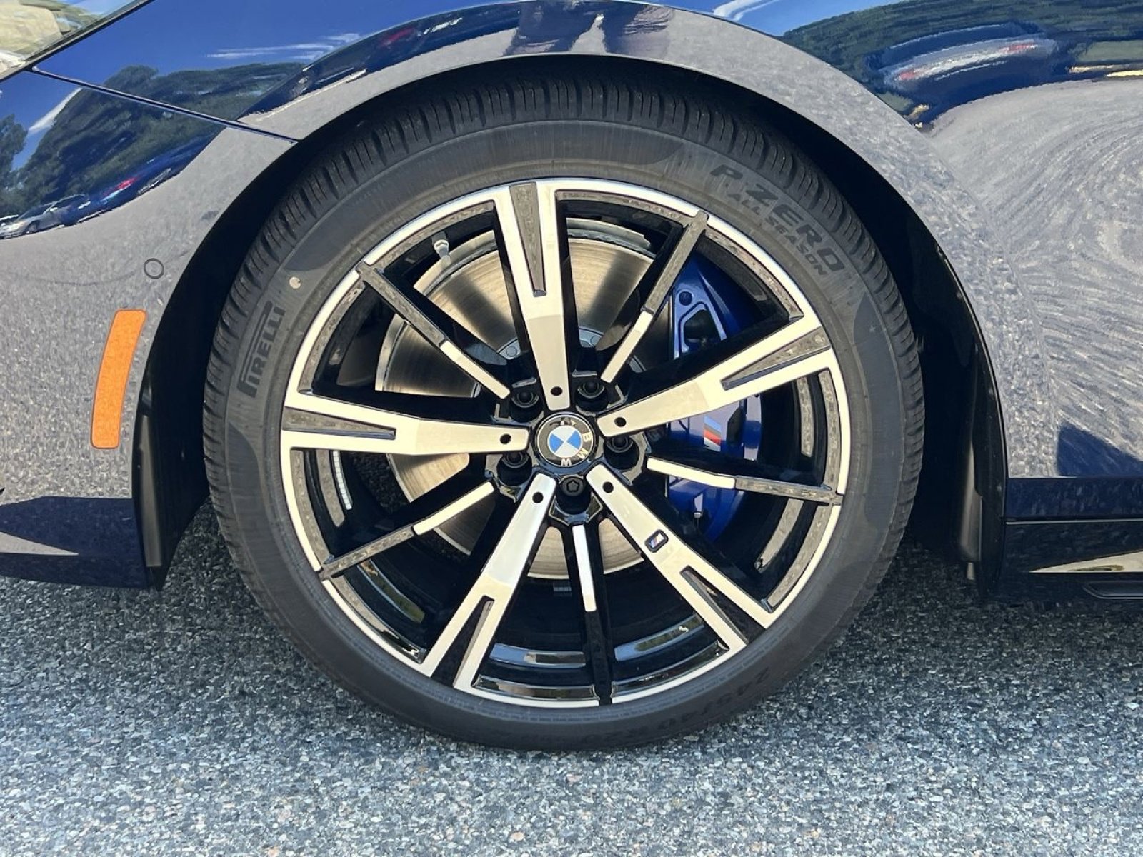 New 2025 BMW i5 M60 w/ Executive Package image 9