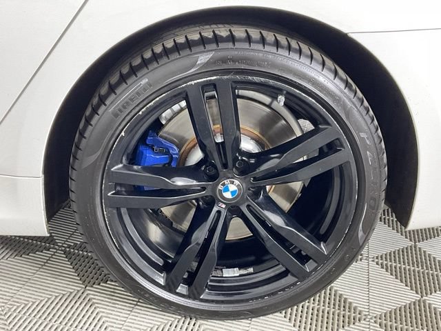 Used 2017 BMW 740i RWD image 9