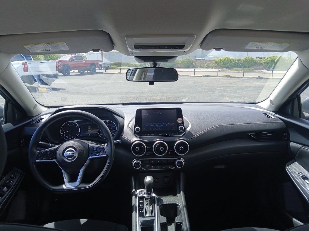 Used 2023 Nissan Sentra SV FWD image 15