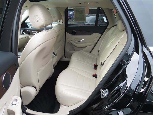 Certified 2022 Mercedes-Benz GLC 300 4MATIC image 25