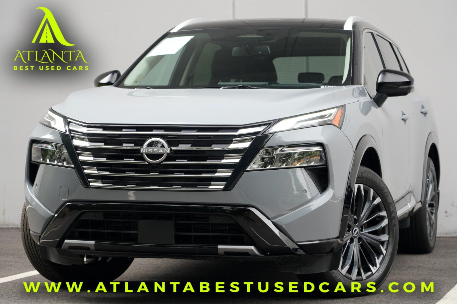 Used 2025 Nissan Rogue Platinum w/ Tech Package