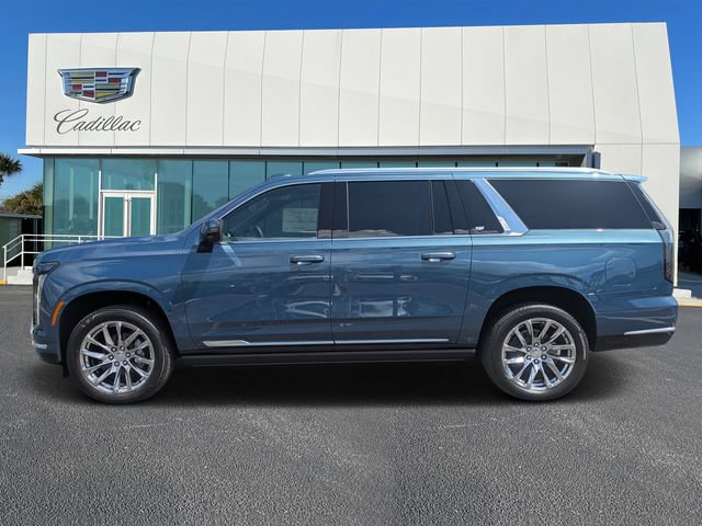 New 2026 Cadillac Escalade ESV Luxury w/ LPO, Radiant Package AWD/4WD image 6