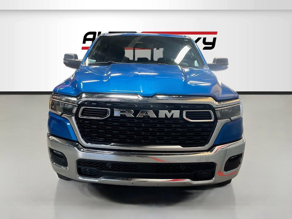Used 2025 RAM 1500 Big Horn AWD/4WD image 2