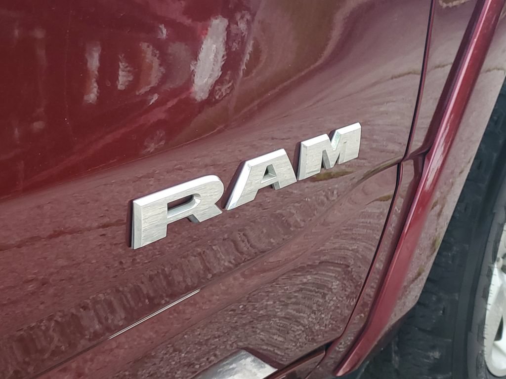 Used 2025 RAM 1500 Big Horn AWD/4WD image 7