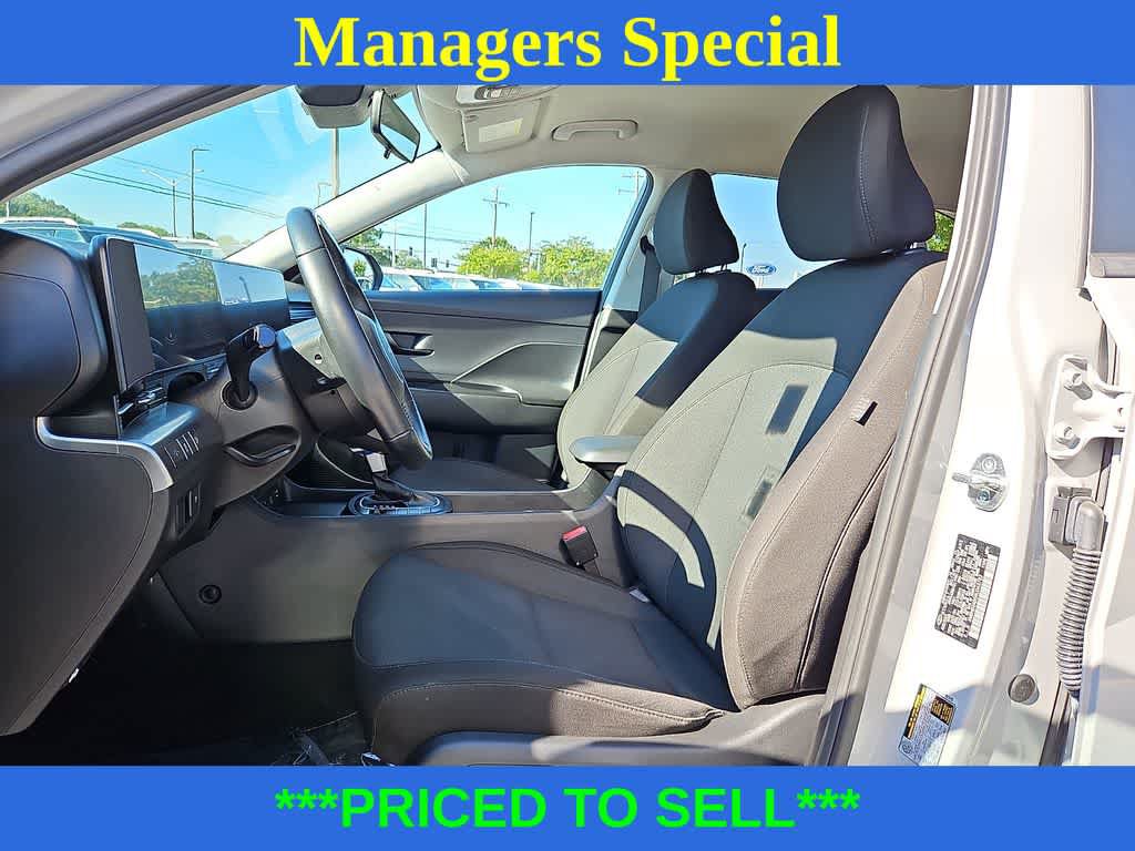 Used 2024 Hyundai Kona SEL FWD image 12