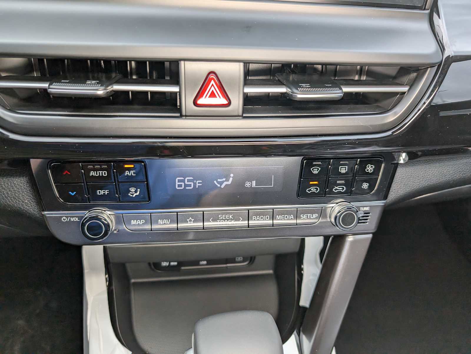 New 2026 Kia Seltos S image 25