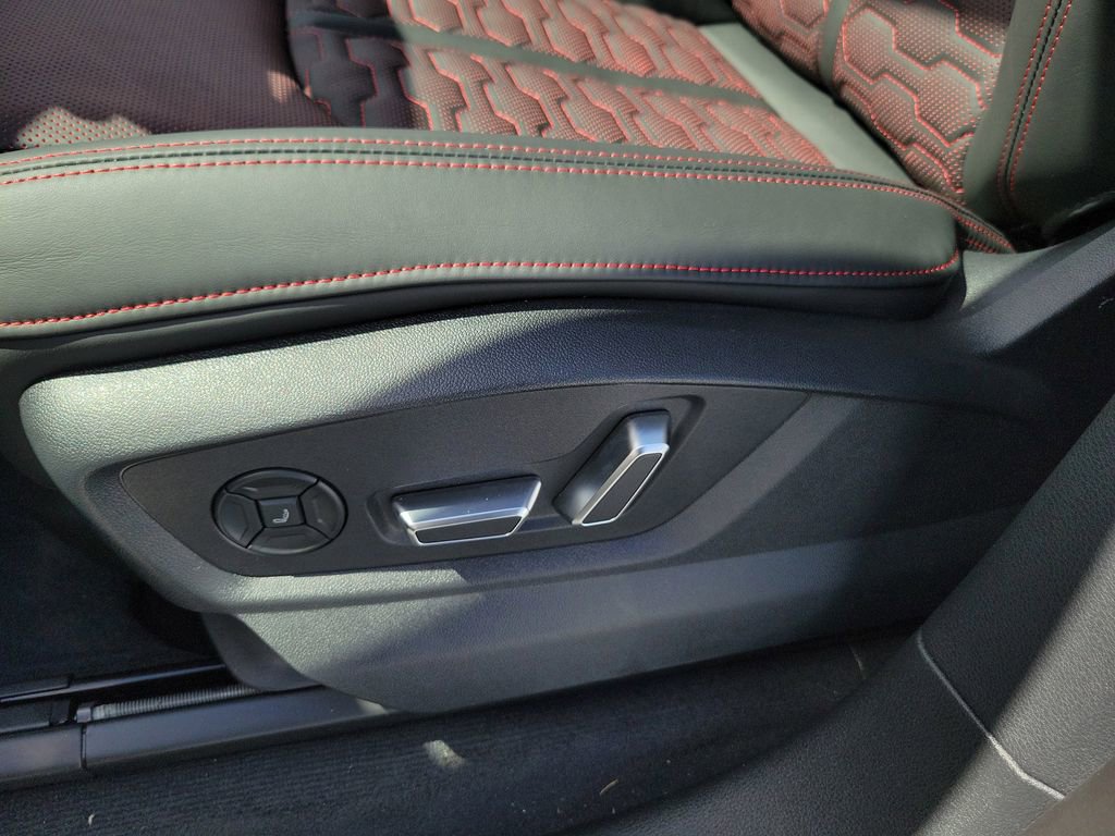 New 2026 Audi RS Q8 performance image 17