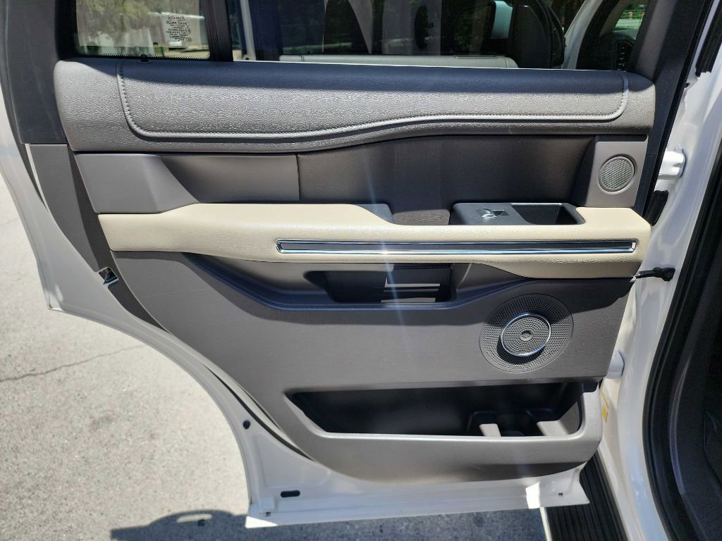 Used 2019 Ford Expedition XLT w/ Equipment Group 202A image 33