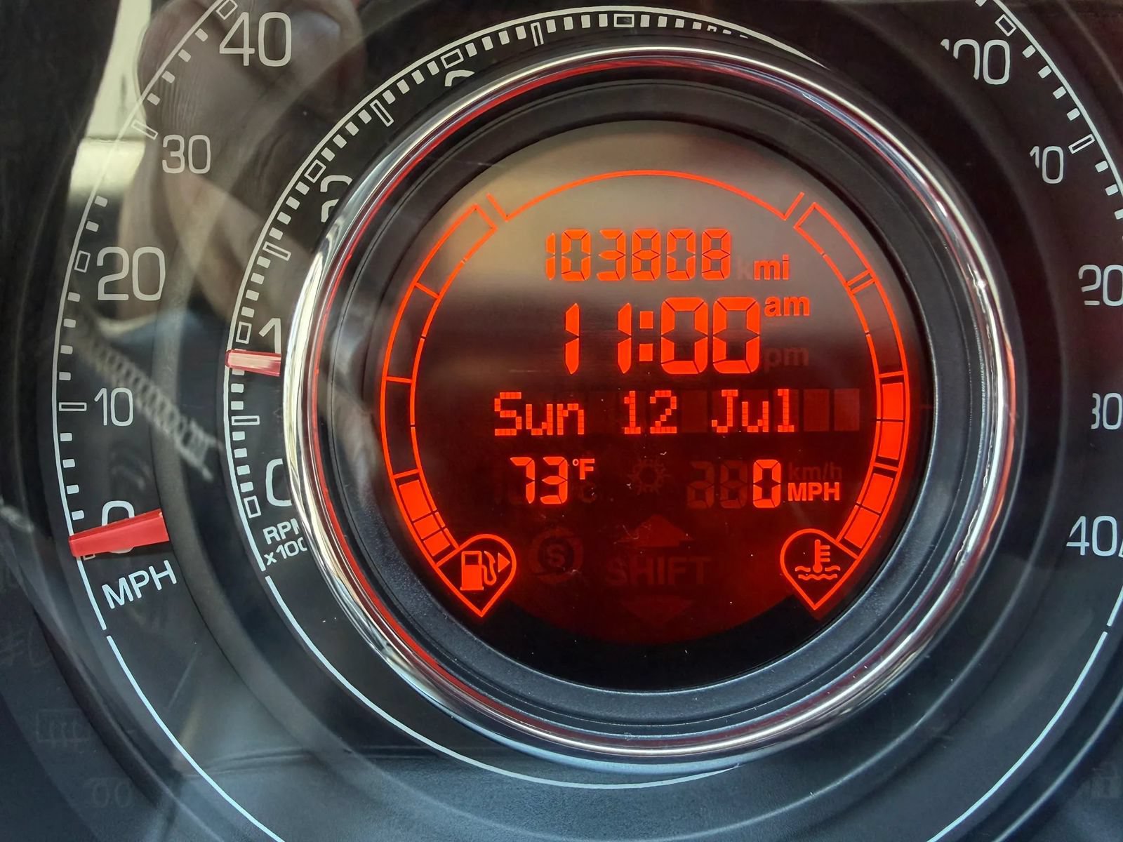 Used 2013 FIAT 500 Turbo w/ Comfort/Convenience Group FWD image 33