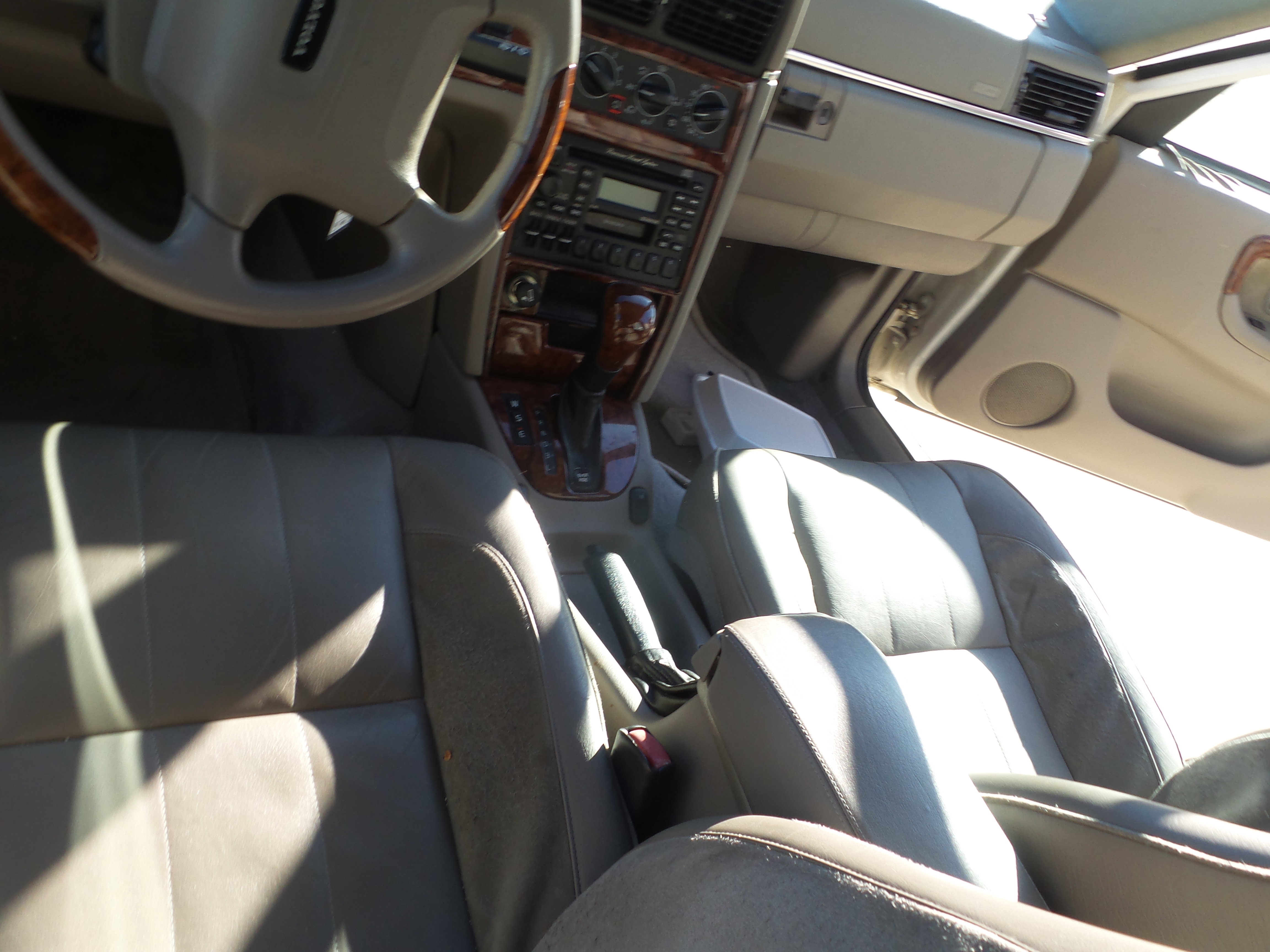 Used 1997 Volvo 960 Sedan image 26