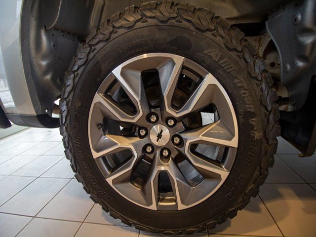 Used 2022 Chevrolet Silverado 1500 RST w/ Convenience Package II image 28