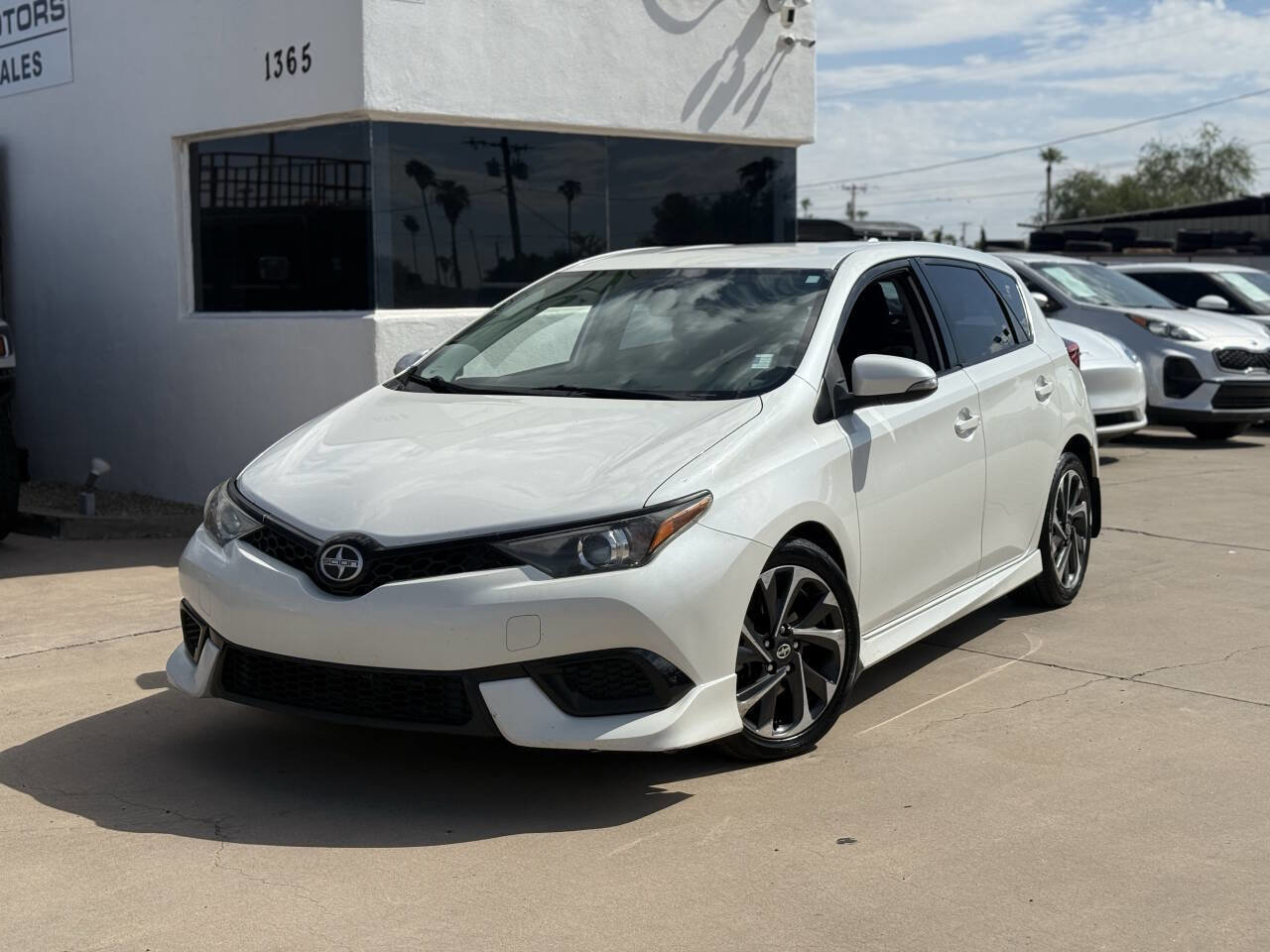 Used 2016 Scion iM image 1