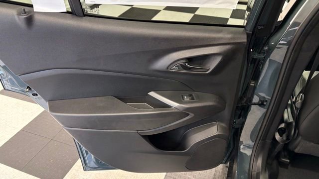 New 2026 Chevrolet Trax LT image 17