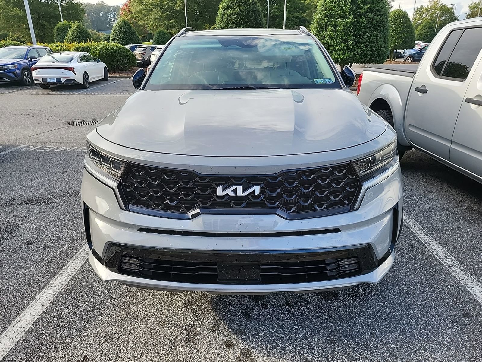 Used 2023 Kia Sorento SX