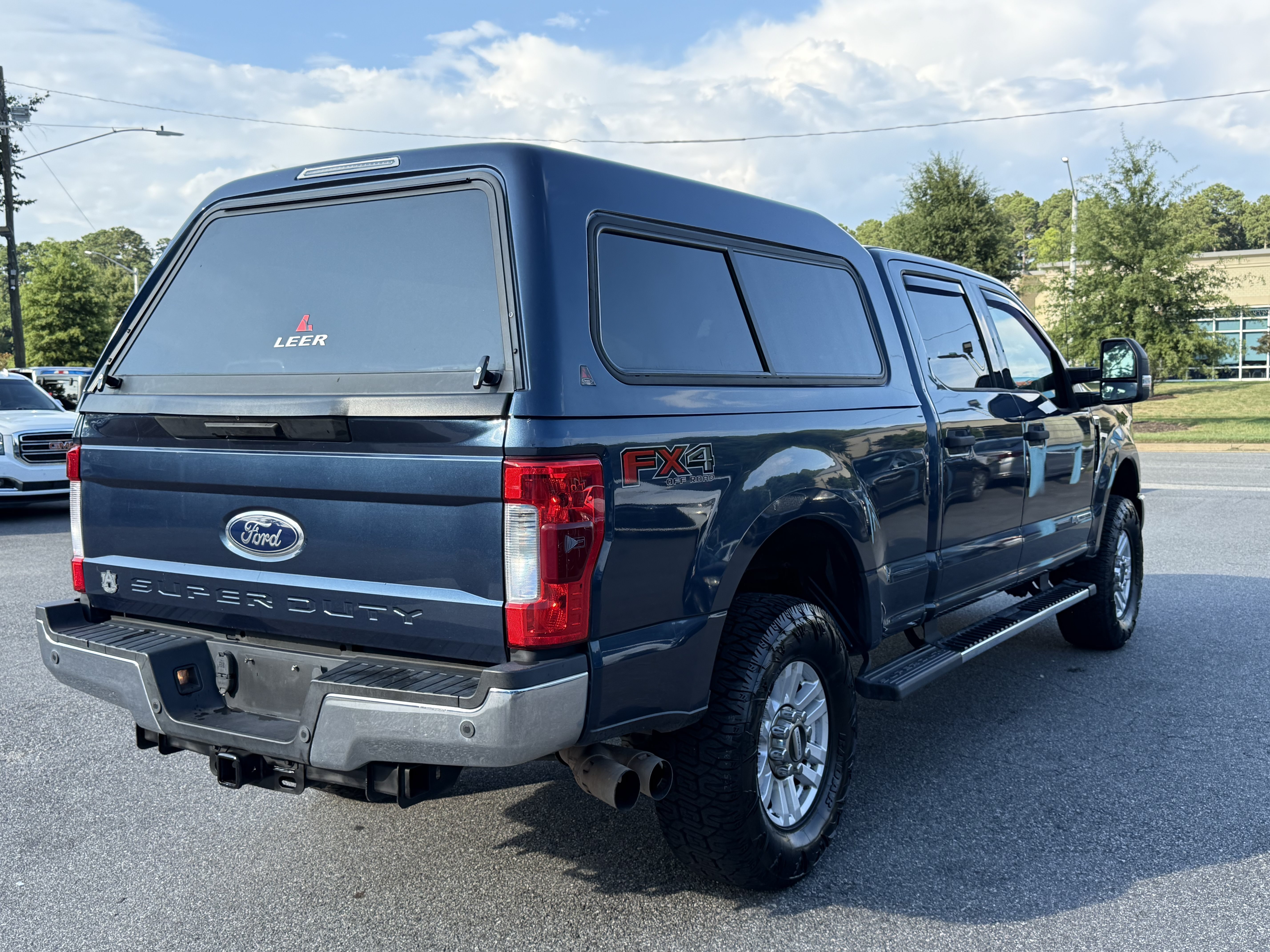 Used 2017 Ford F250 XLT w/ XLT Value Package AWD/4WD image 6