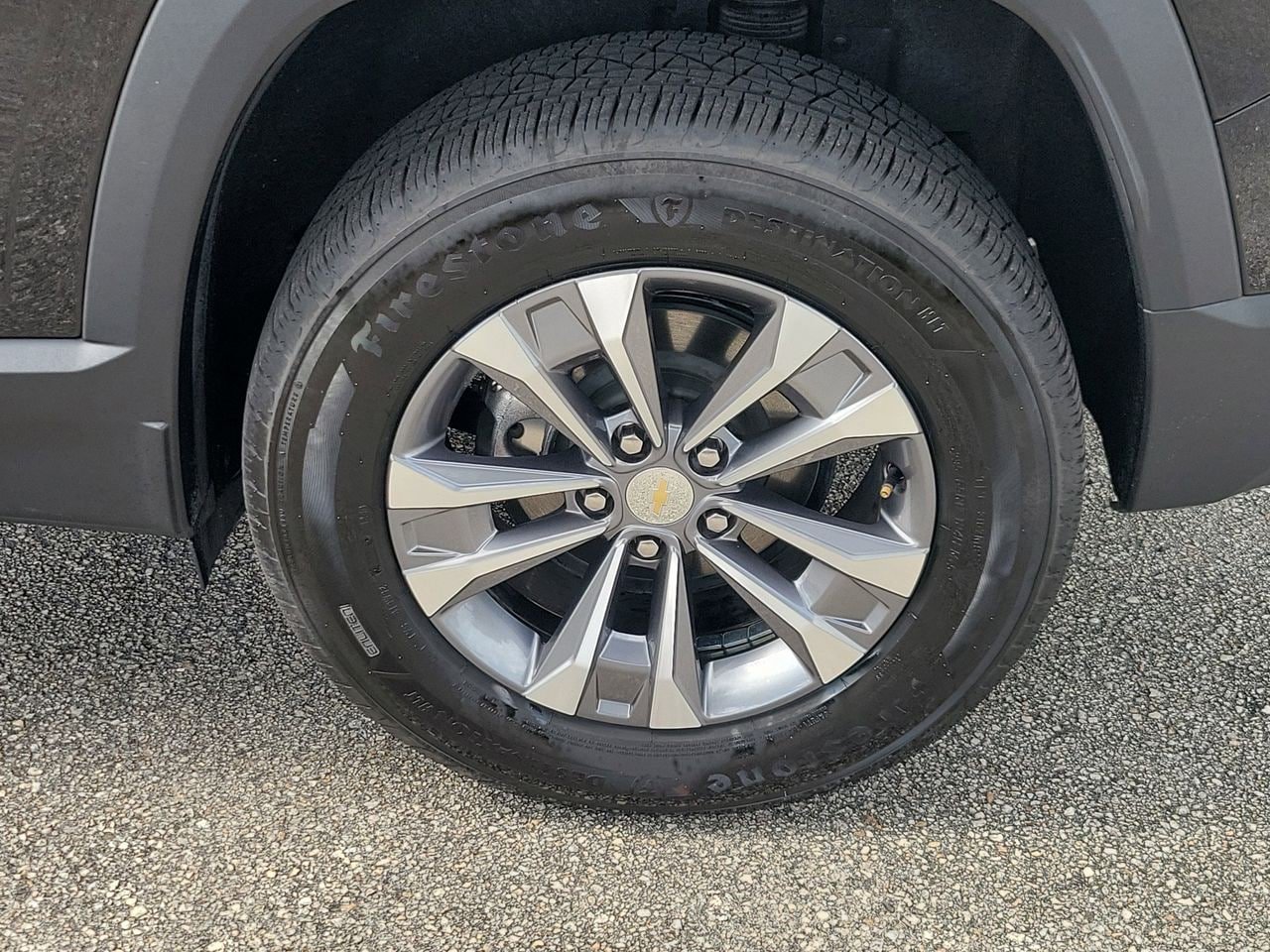 Used 2026 Chevrolet Equinox LT FWD image 5