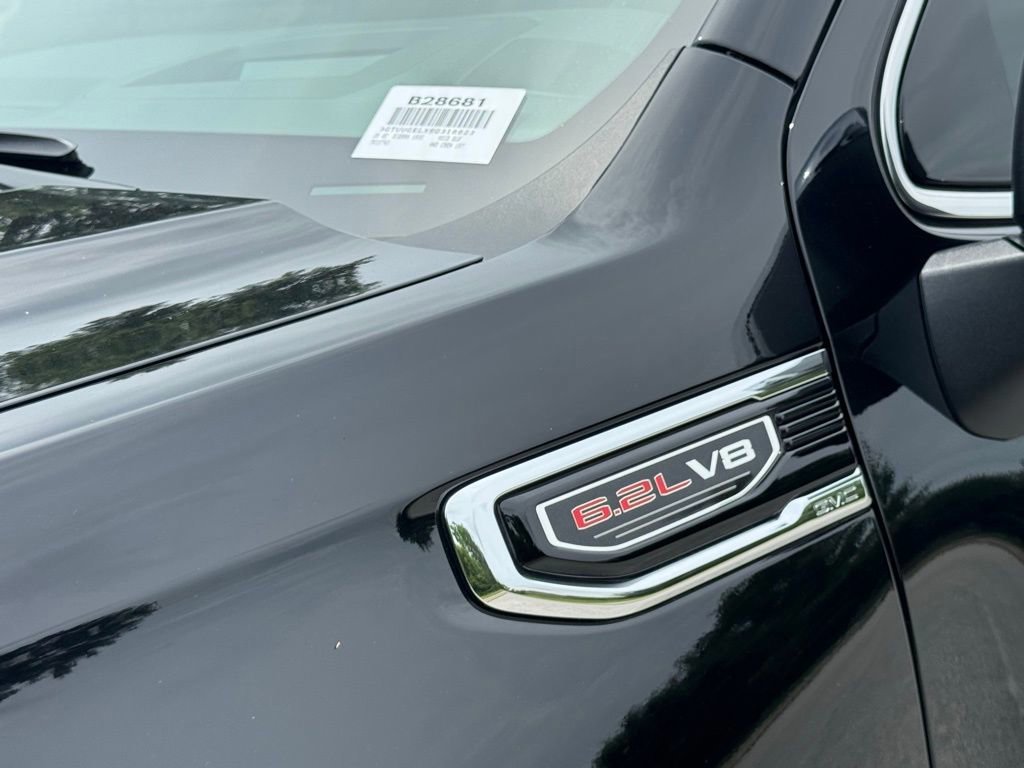 New 2025 GMC Sierra 1500 Denali w/ Denali Reserve Package image 8