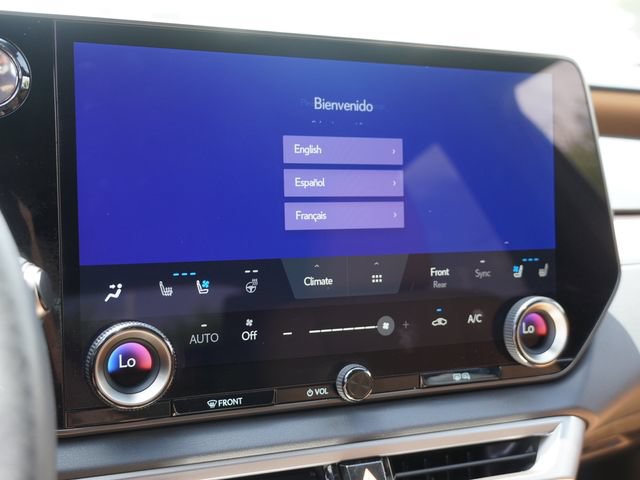 Used 2025 Lexus RX 350h w/ Kick Sensor & Tow Package AWD/4WD image 21