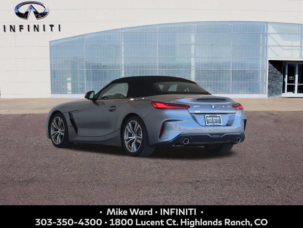 Used 2025 BMW Z4 sDrive30i RWD image 3