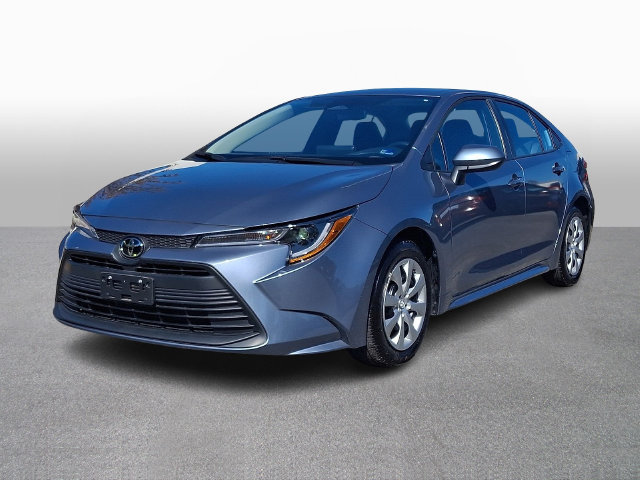 Used 2026 Toyota Corolla LE FWD image 1