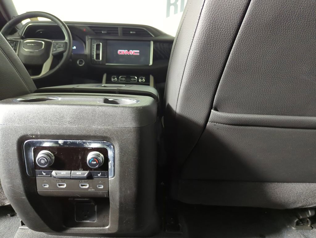 Used 2023 GMC Yukon Denali w/ LPO, Floor Liner Package image 30