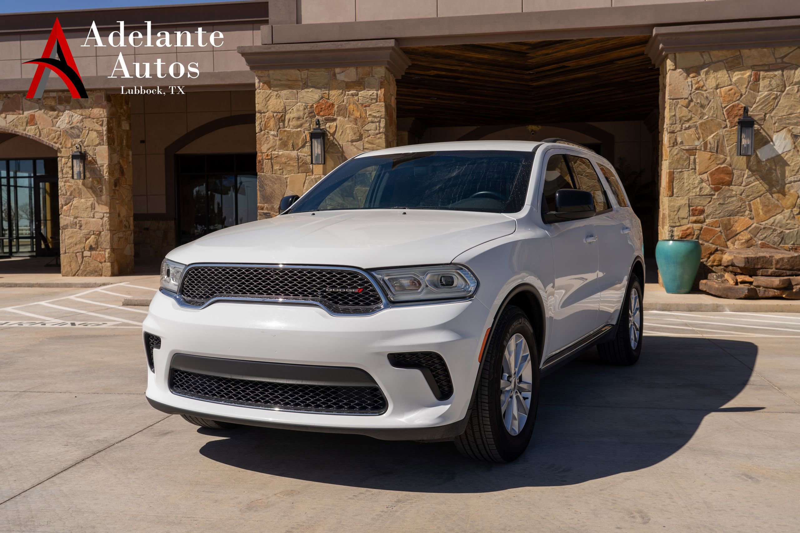 Used 2024 Dodge Durango SXT image 1