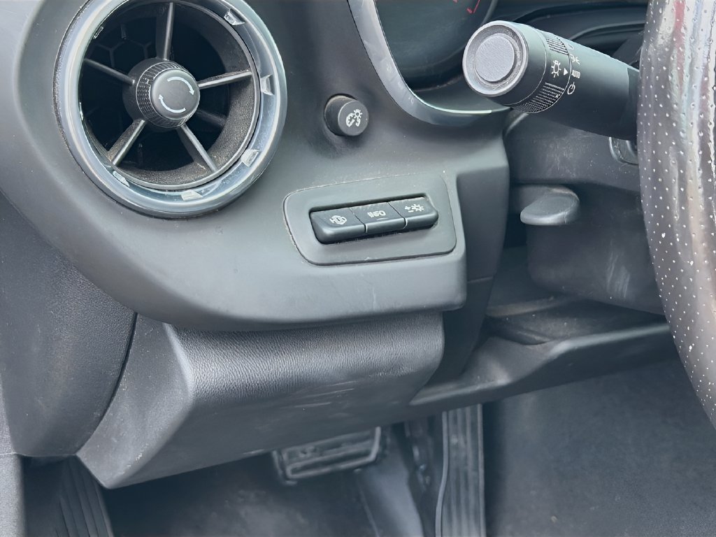 Used 2021 Chevrolet Camaro SS RWD image 10