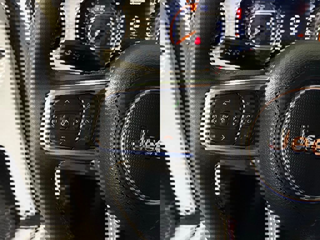 Used 2023 Jeep Wrangler Unlimited Sahara image 19