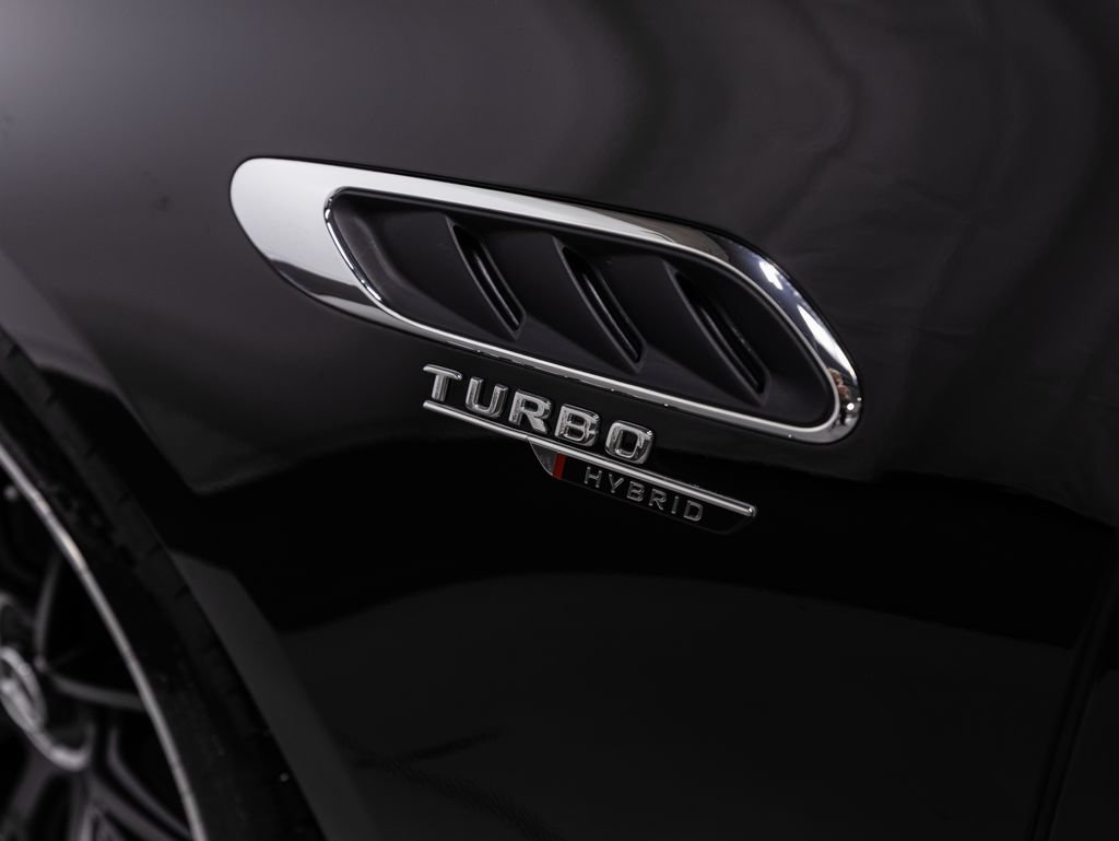 Used 2025 Mercedes-Benz E 53 AMG e 4MATIC Sedan image 38