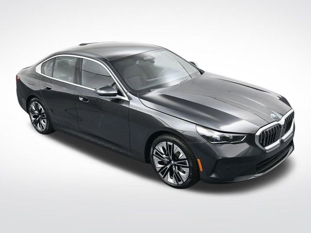 New 2026 BMW i5 eDrive40 AWD/4WD image 24