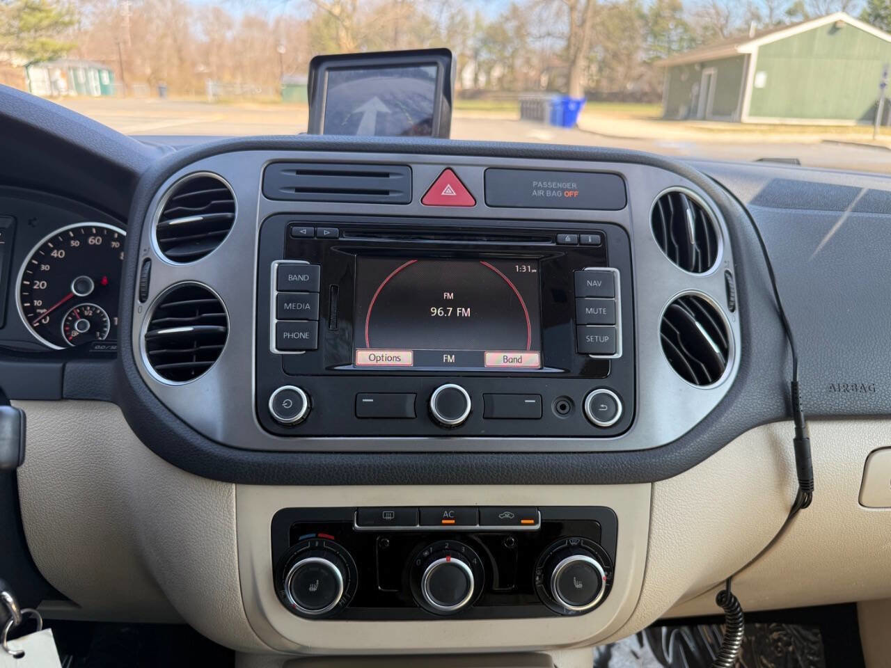 Used 2011 Volkswagen Tiguan S AWD/4WD image 20