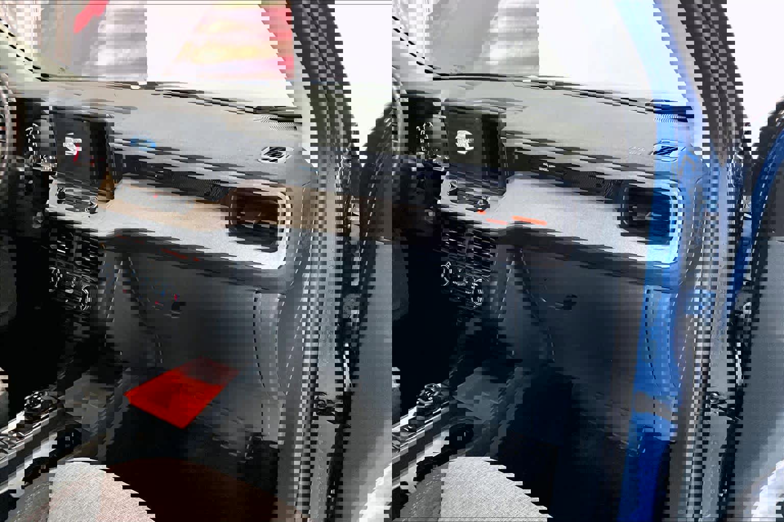 Used 2023 Ford Maverick XLT w/ Equipment Group 300A Standard image 21