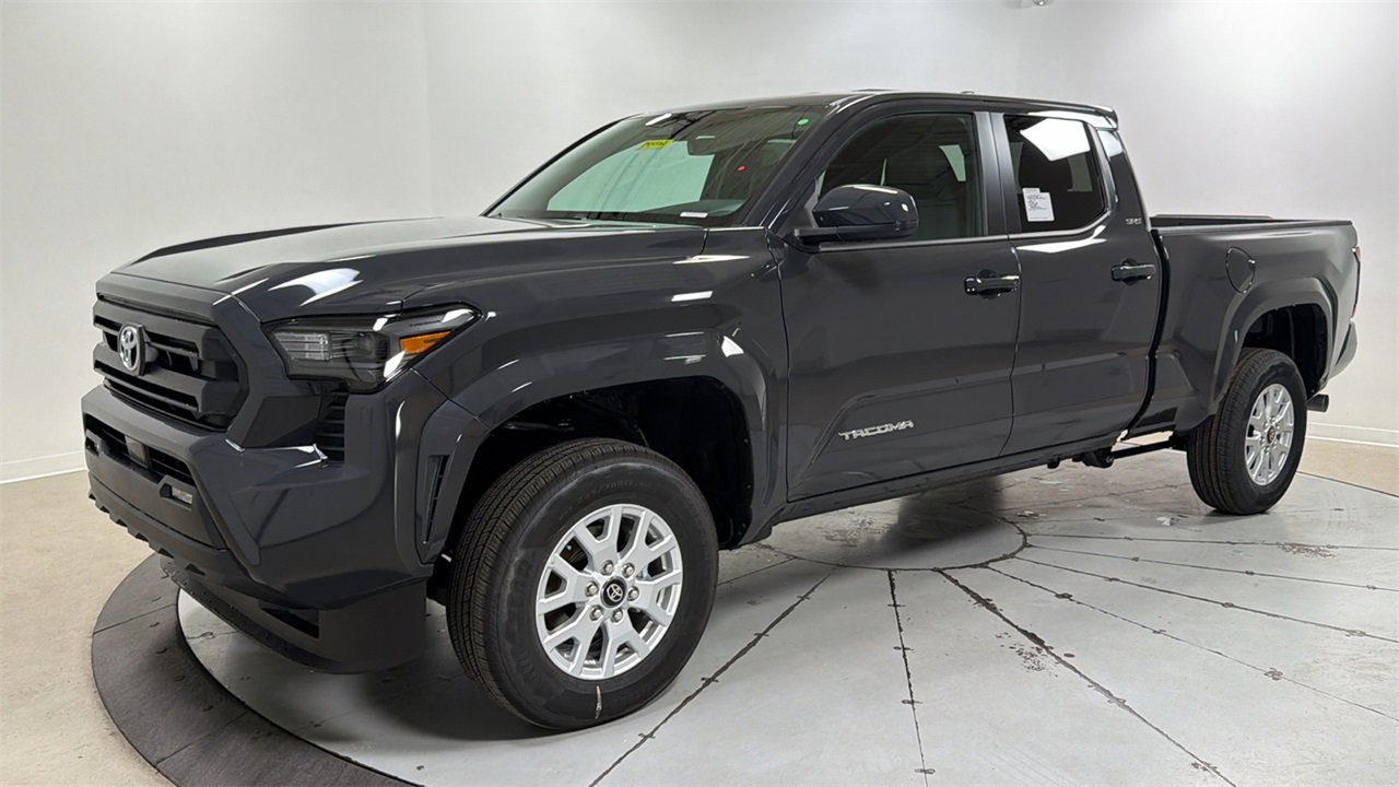 New 2026 Toyota Tacoma SR5