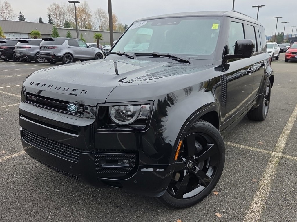 Used 2025 Land Rover Defender 110 X-Dynamic SE
