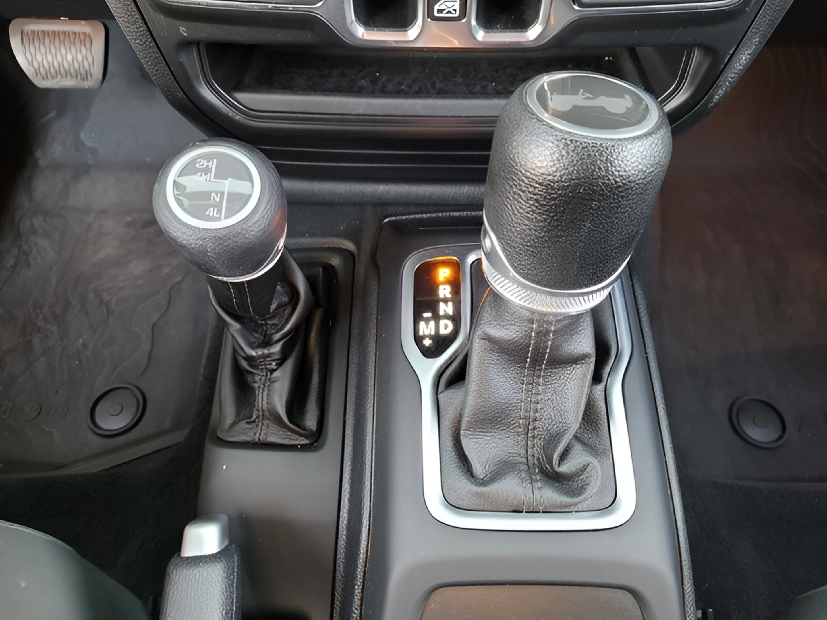 Used 2020 Jeep Wrangler Unlimited Sport image 20