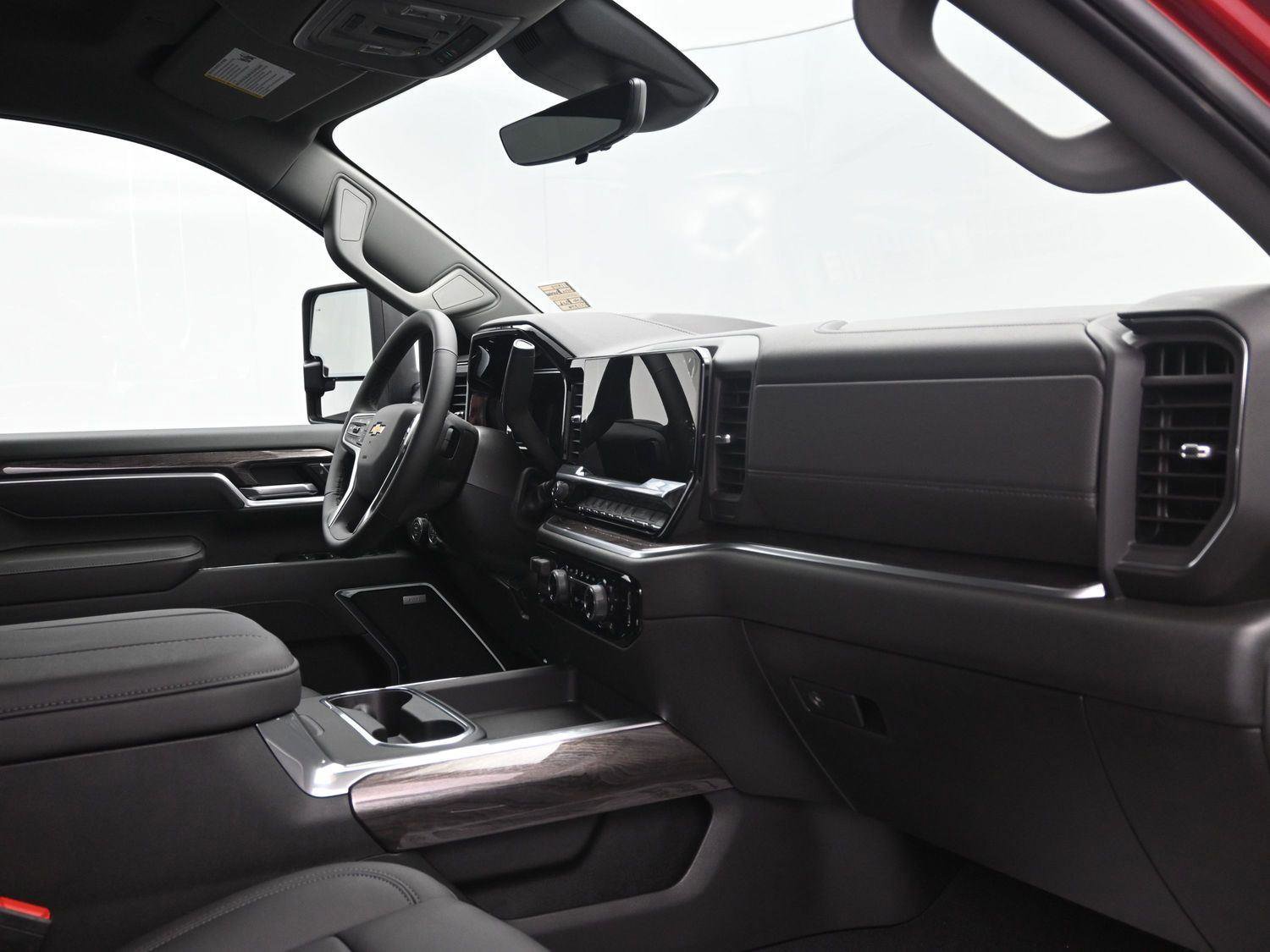 New 2026 Chevrolet Silverado 2500 LTZ w/ LTZ Premium Package image 16