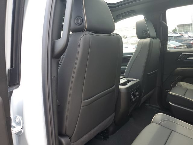 New 2026 Chevrolet Tahoe Premier w/ Sun And Tow Package AWD/4WD image 13