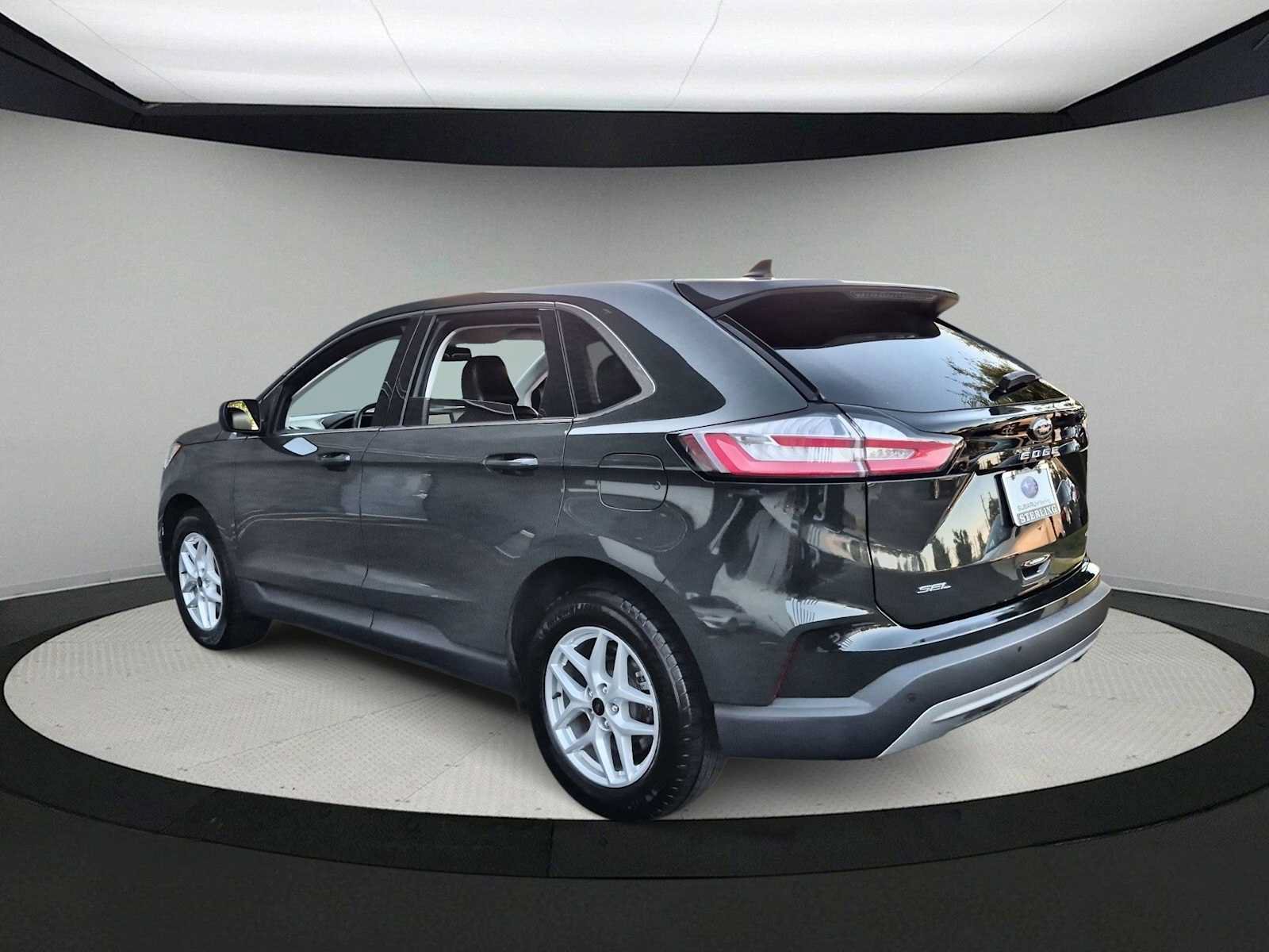 Used 2024 Ford Edge SEL AWD/4WD image 6