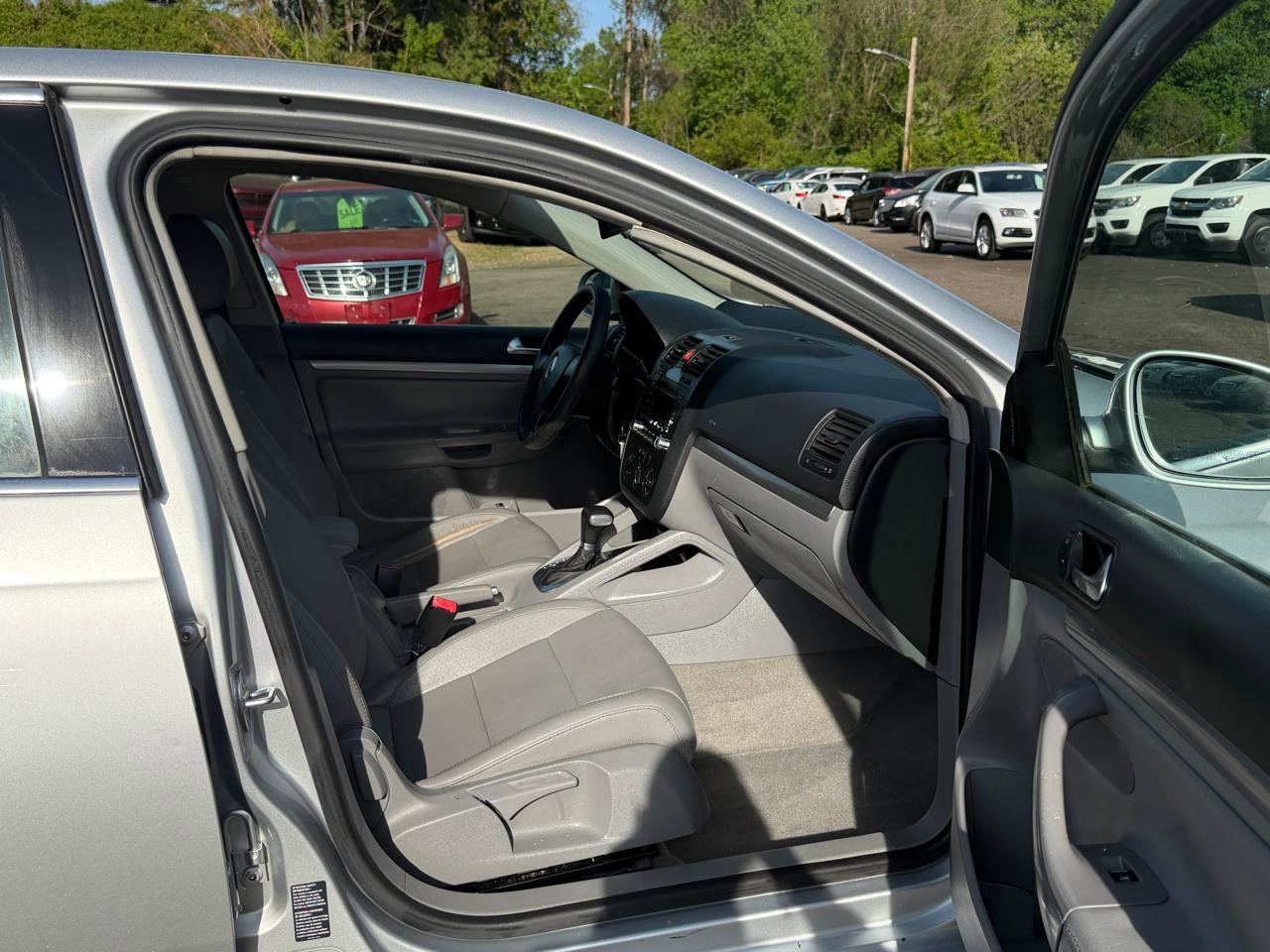 Used 2006 Volkswagen Jetta 2.5 FWD image 13