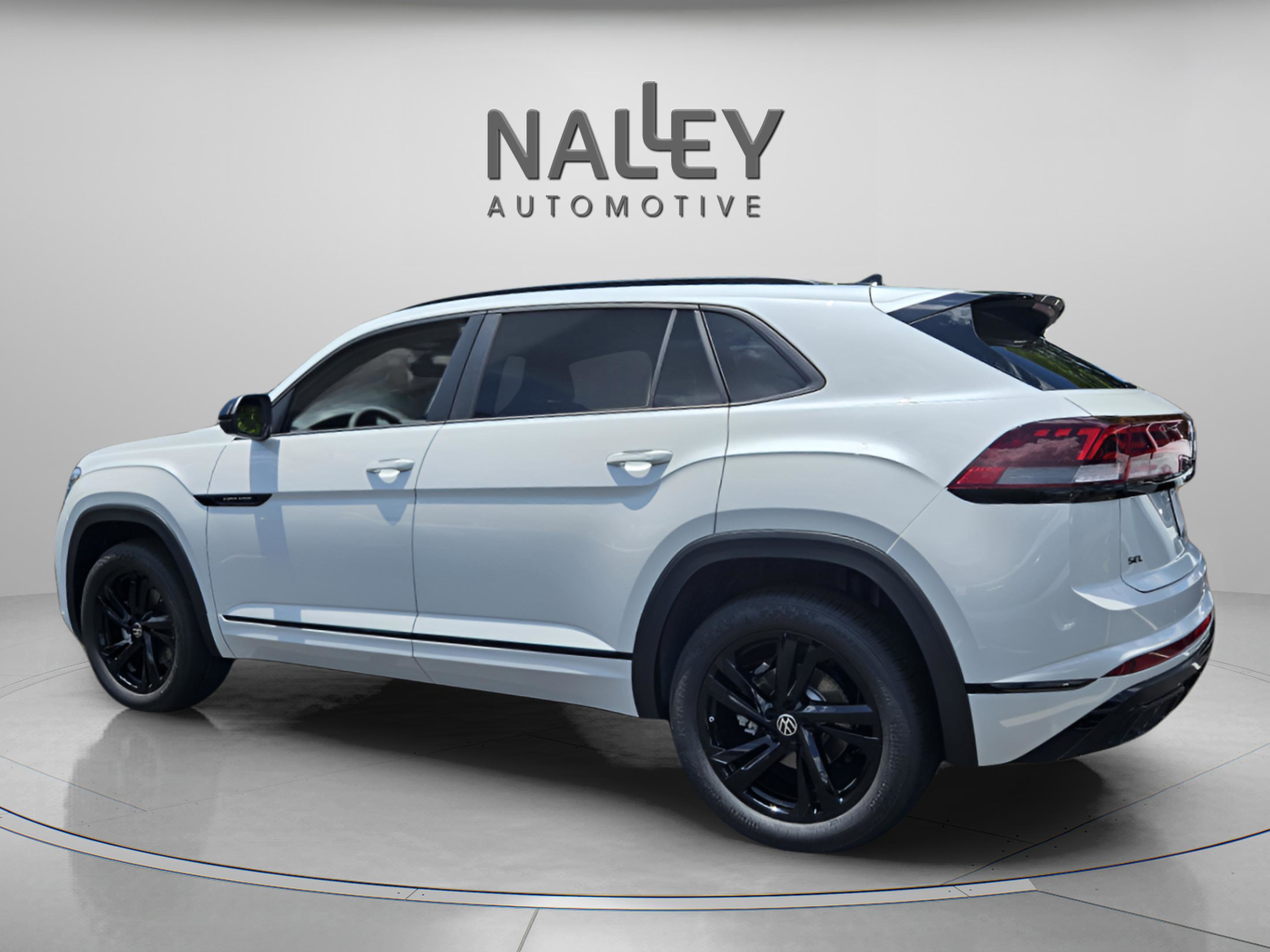 New 2025 Volkswagen Atlas Cross Sport SEL R-Line image 3