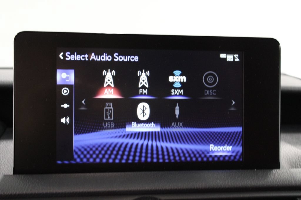 Used 2024 Lexus IS 500 RWD image 31