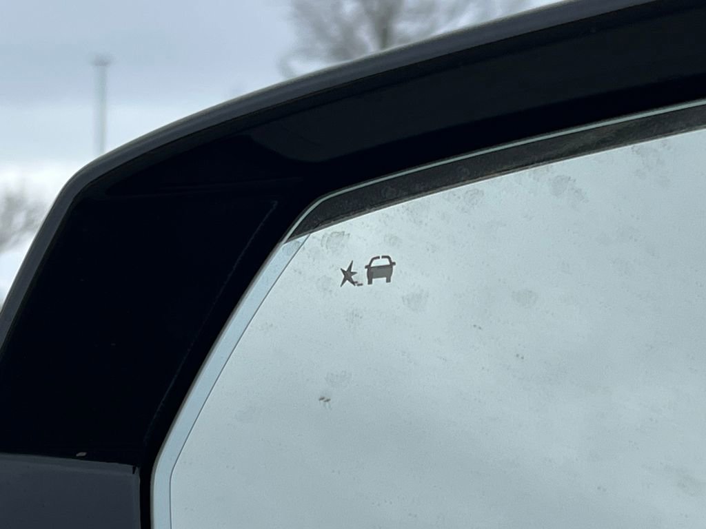 New 2026 Cadillac Escalade Platinum Sport w/ LPO, ONYX Package image 44